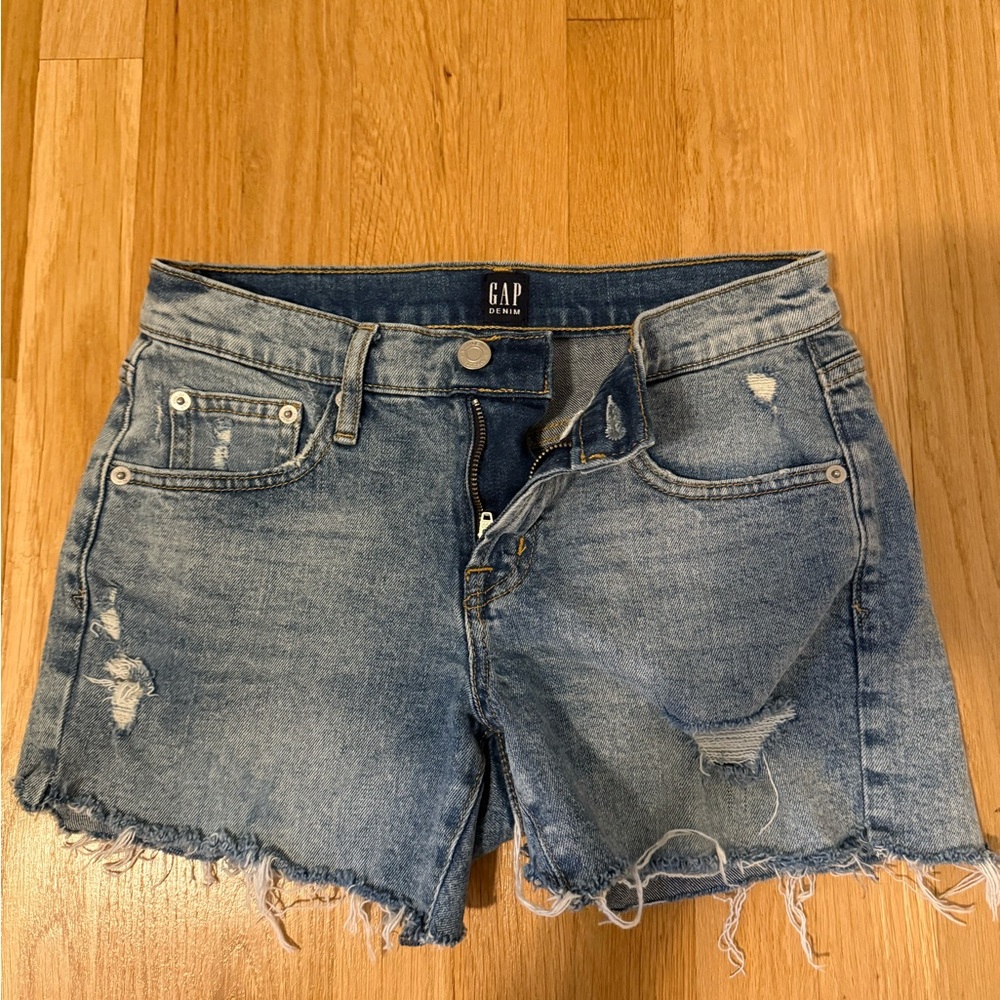 Gap Mid Rise Denim Short